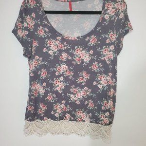 Floral and Lace Shirt Size Medium